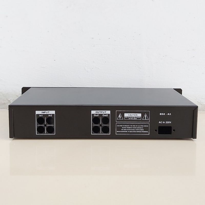 BOX DIGITAL ECHO PREAMPLIFIER BSX-A3 BELL BESI PLAT