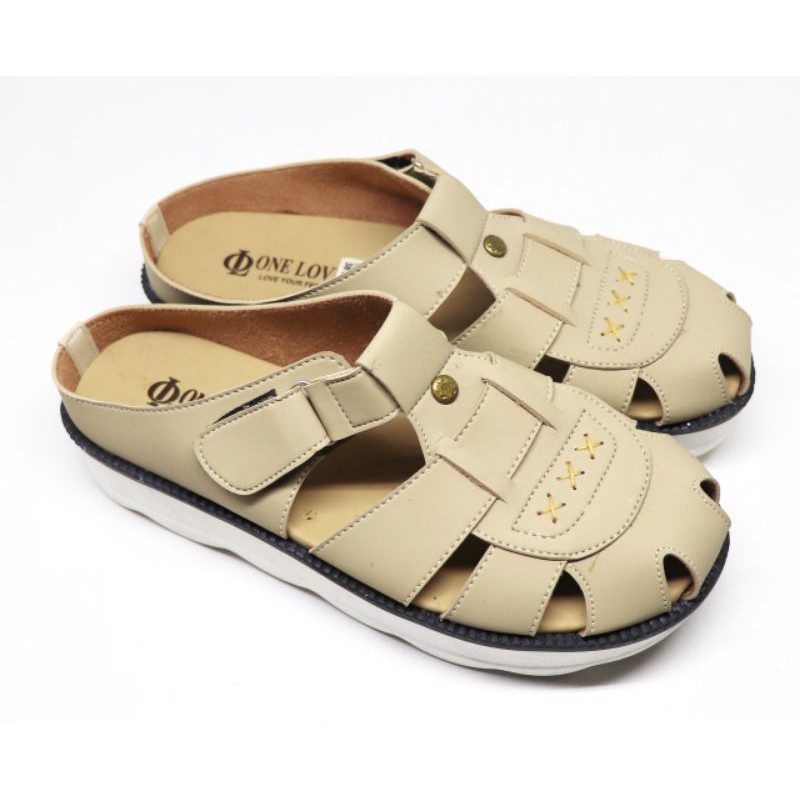 Sepatu Sandal Wanita Cream Vintage Onelove