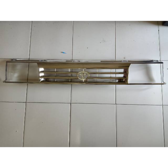 Grill kijang grand chrome