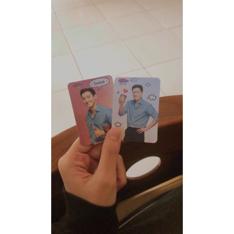 siwon photocard : mie sedaap cup