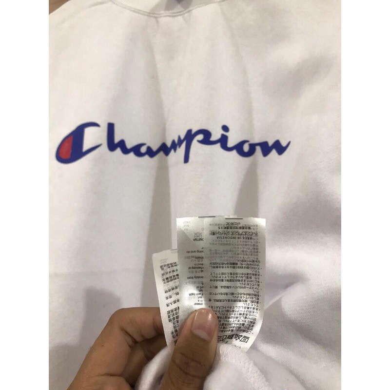 100% Original CMT Crewneck Champion Script Logo white