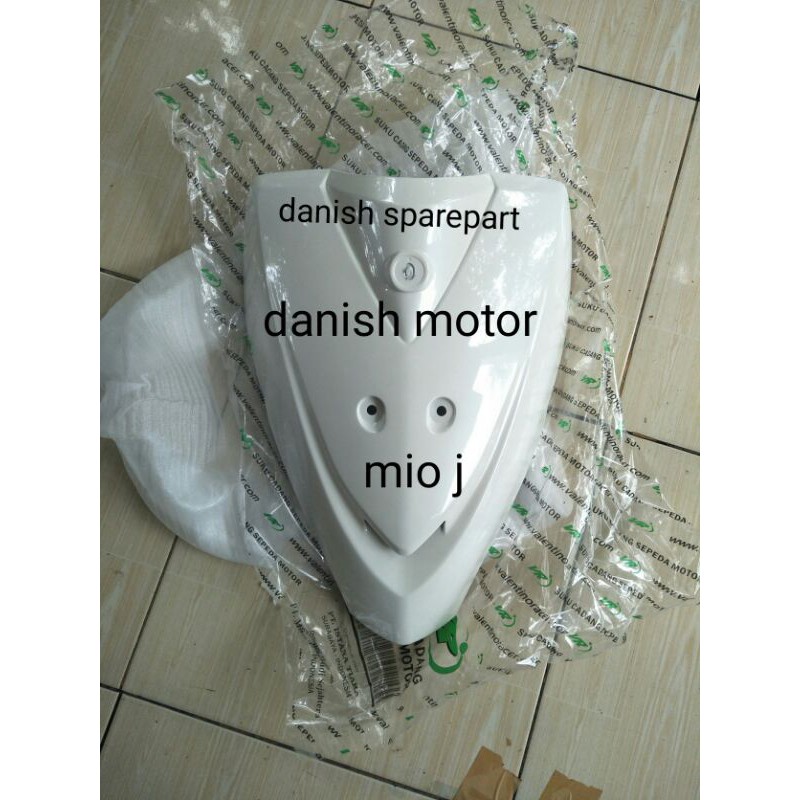 tameng depan mio j / dasi mio j / body depan mio j / bodi depan mio j