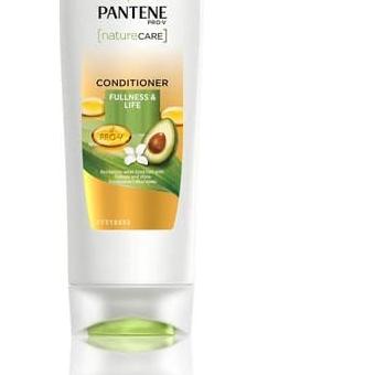 ✸ Pantene Conditioner Nature Care Fullness and Life 135ml ℗
