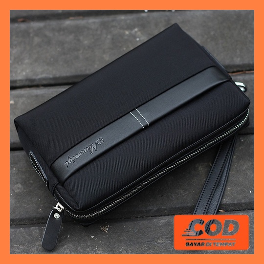 pouchbag hanging hand clutch organizer bag tas genggam pegang tangan travel penyimpan make up kosmet