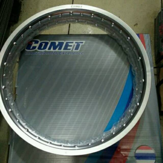 Velg comet ring 17 silver 1set depan belakang