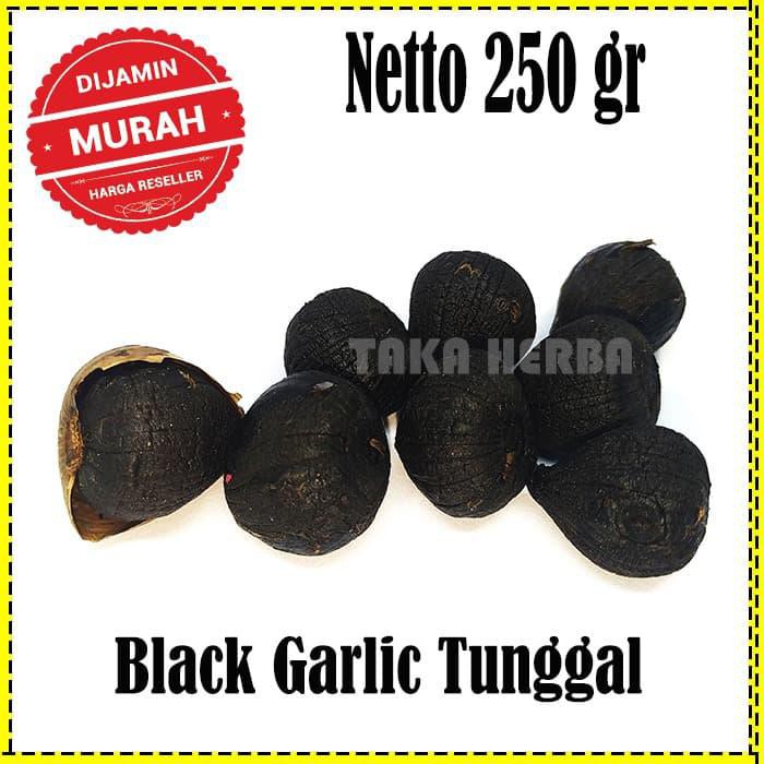 

Black Garlic Lanang 250 Gram - Bawang Putih Tunggal Hitam