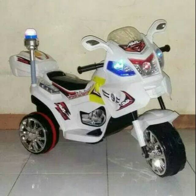 Mainan motor police HM