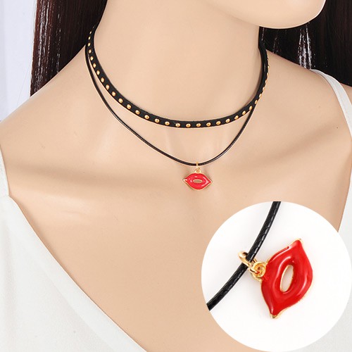 LRC Kalung Fashion Black Lips Shape Pendant Decorated Simple Design C70458