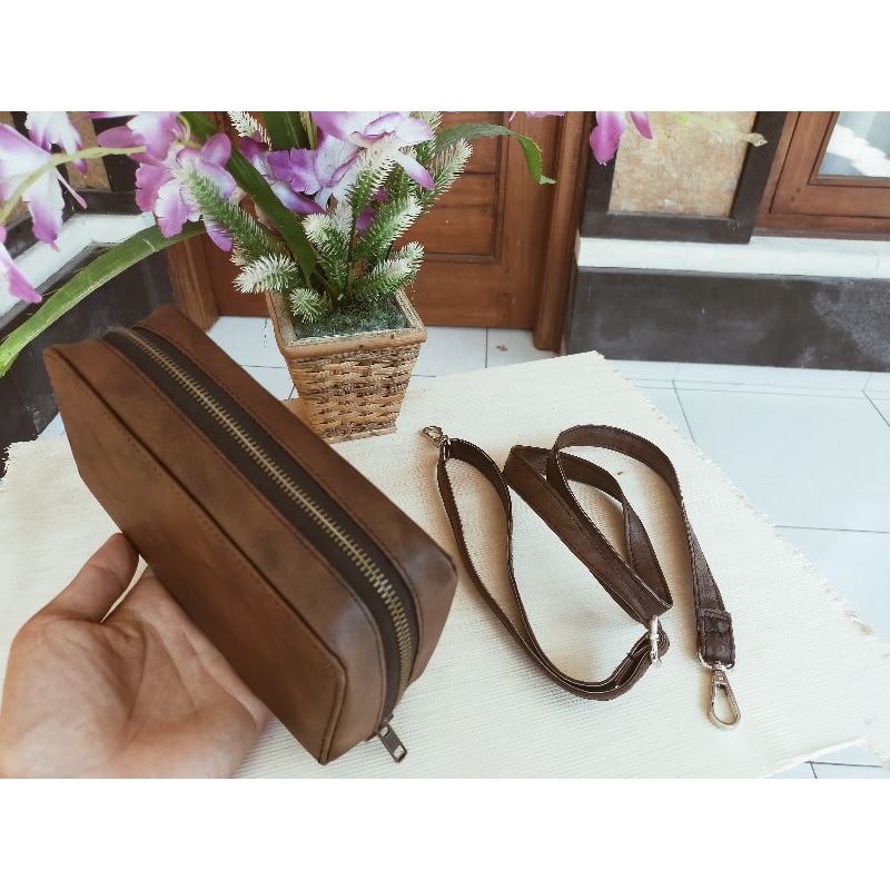 Tas Taji selempang / Rimpi resleting