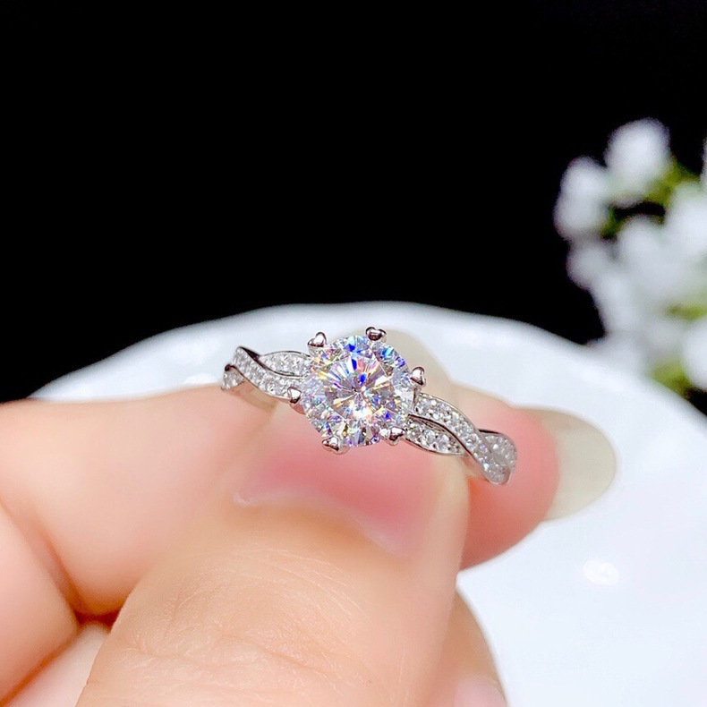 Cincin Bahan Sterling Silver 925 Hias Kristalberlian Gaya Mewah Untuk Wanita