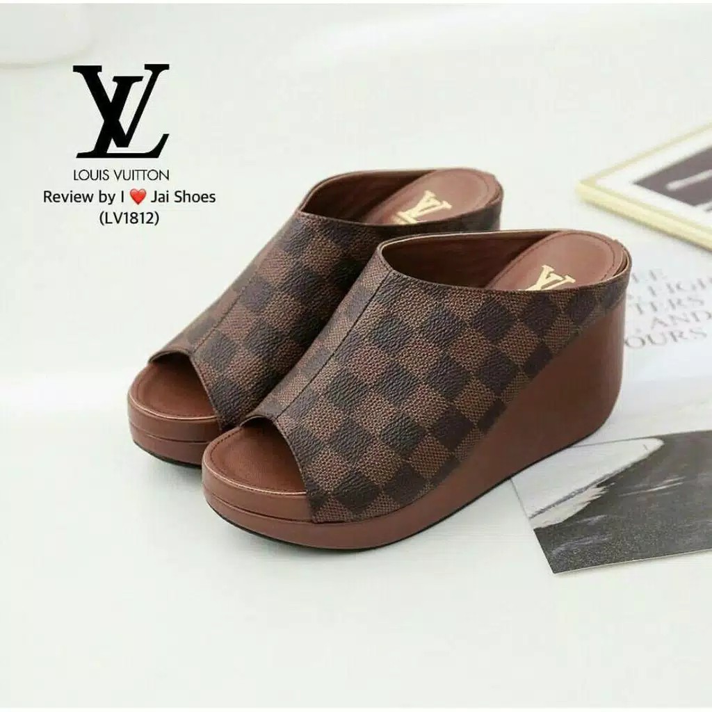 Sandal Wedges Wanita Sintetis Motif  Catur  Murah Meriah Ss 