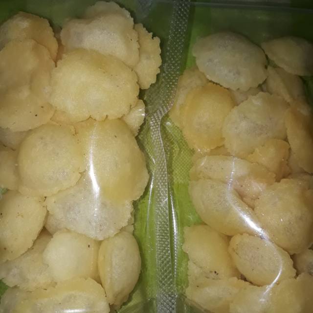 

Keripik gemblong asin gurih