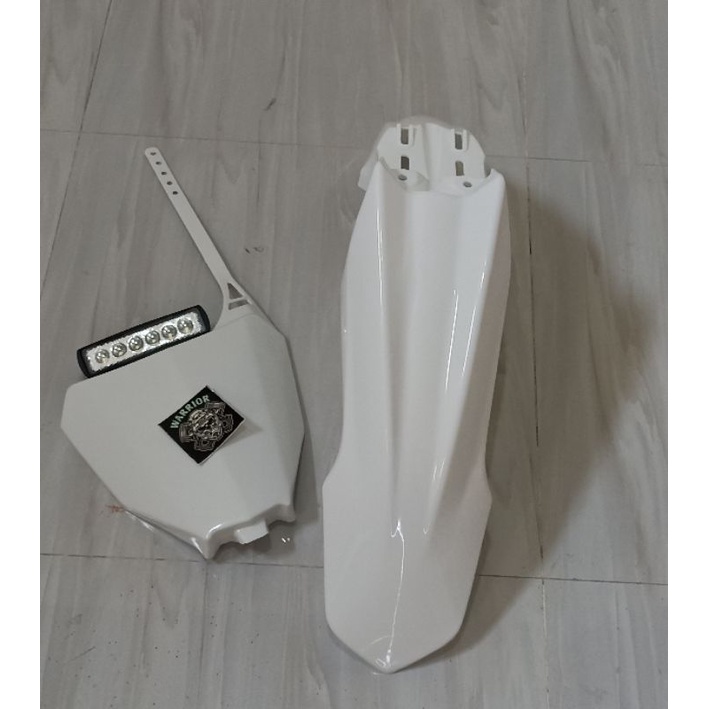 papan nomor CRF 250/450 new, spakbor CRF 250 plus lampu led 6mata