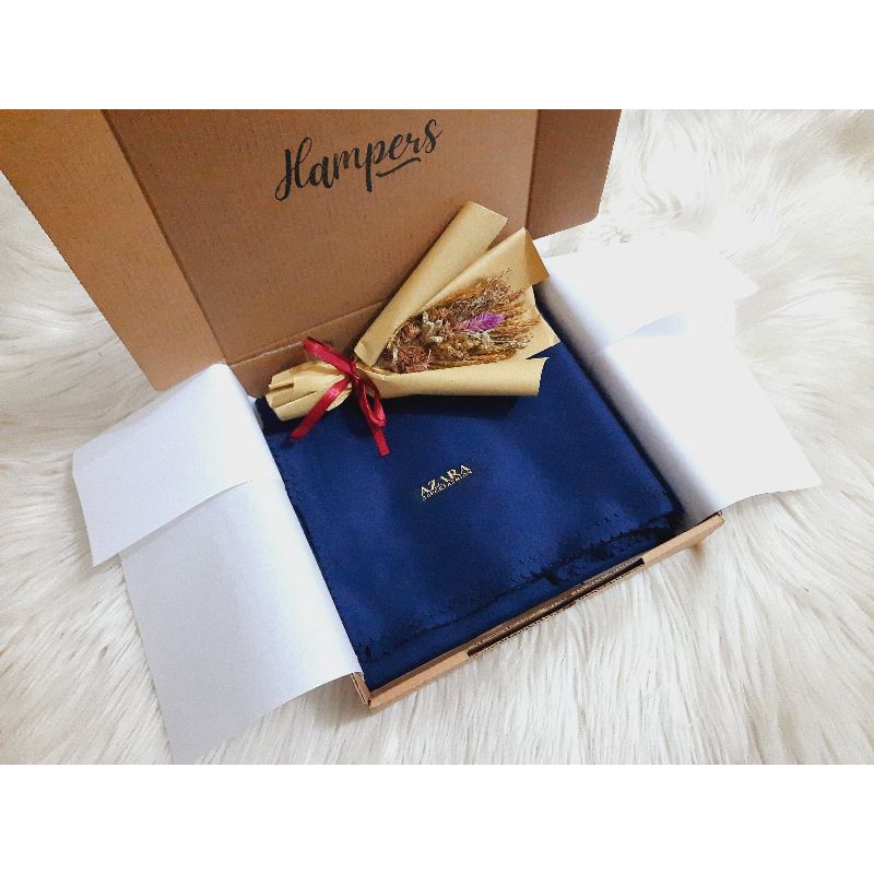 hampers alquran hijab sajadah buket mini bunga asli gift box kado