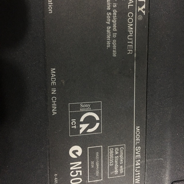 Laptop sony vaio core i3