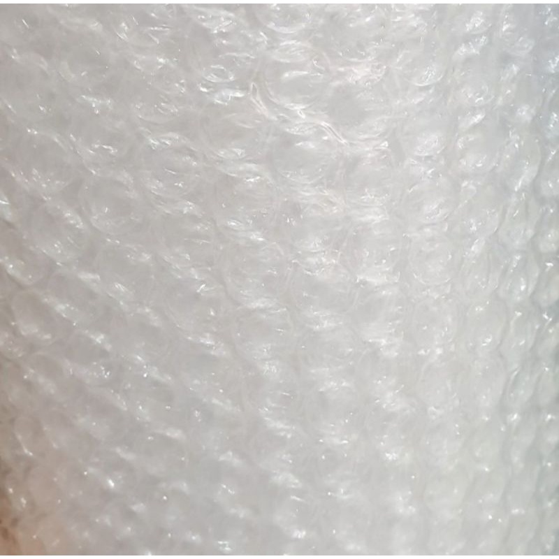 extra bubble wrap agar paket sampai le tujuan lebih aman.