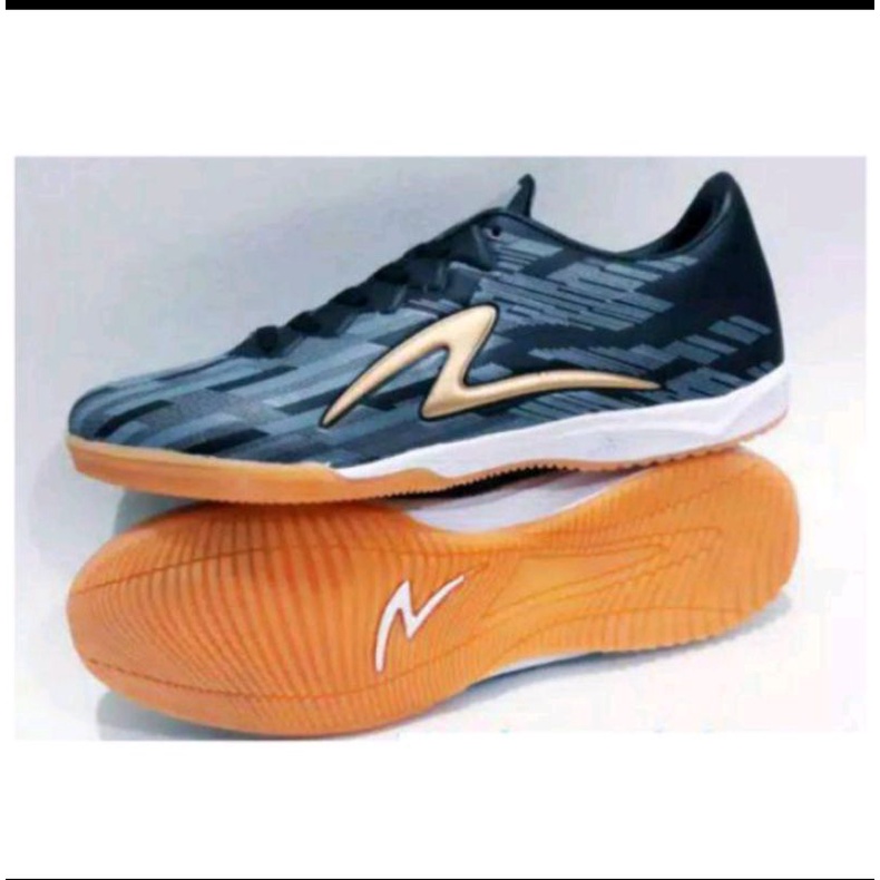 Sepatu Futsal SPECS Infinity