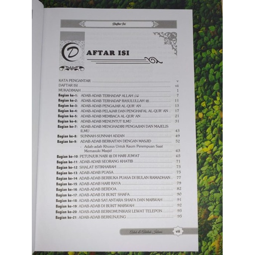 Adab dan Akhlak Islami Berdasarkan Al Quran Dan As Sunnah Original Majid Saud Al Ausyan - Darul Haq Hardcover-1