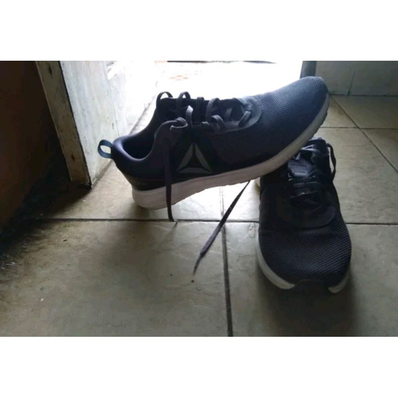 Sepatu Reebok Driftium Men (Running)