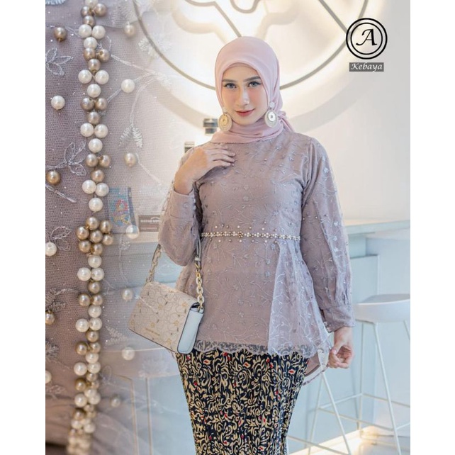 BLOUSE KANAYA // BAHAN TILLE VARIASI PAYET MUTIARA // By Assyifa Kebaya