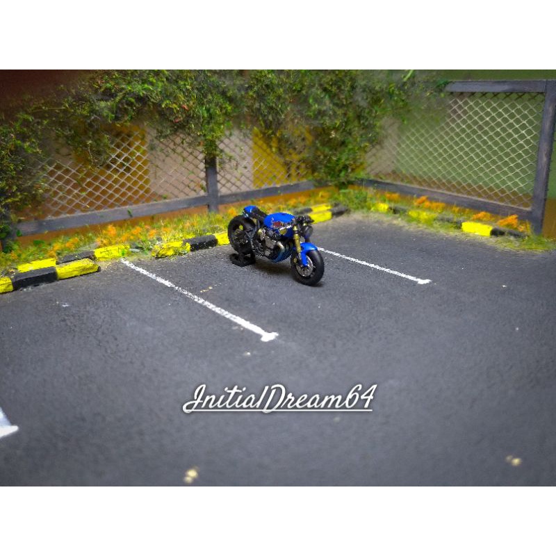 Miniatur Motor Custom Cafe Racer Skala 1/64