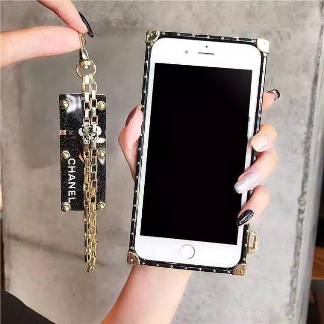 Case Chanel Bunga C11 C12 C15 A92 A52 A31 A9 A5 2020 A1K F11 A3S F9 A7 A5s A12 F7 F5 F1S Realme5