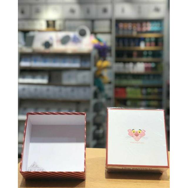 

Pink Panther - Small Gift Box Miniso