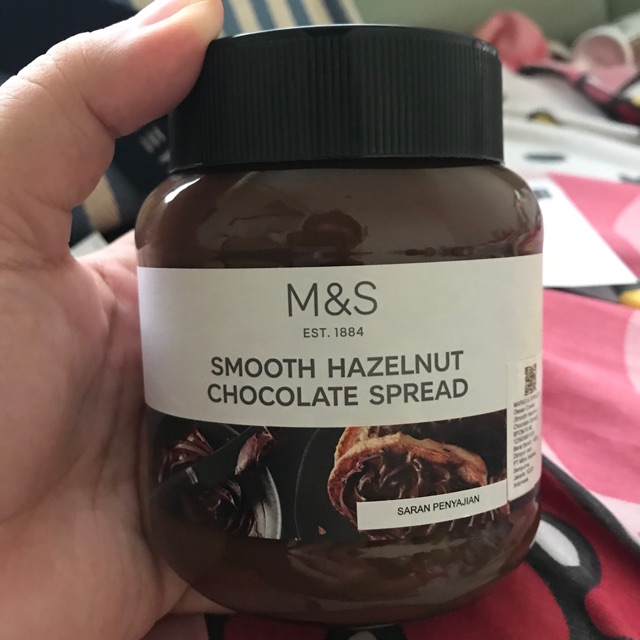 M&S Marks Spencer Smooth Hazelnut Chocolate Spread 400gr Selai Kacang Hazel Coklat