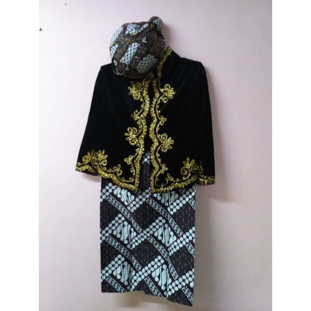 Beskap Adat Jawa Anak Laki-laki