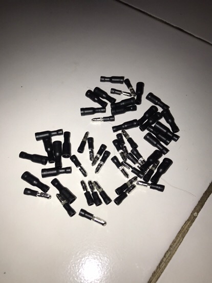 50pcs = 25pcs Male + 25pcs Female  Insulated Connector Crimp Bullet Terminal Untuk 22 ~ 16 Awg Wiring