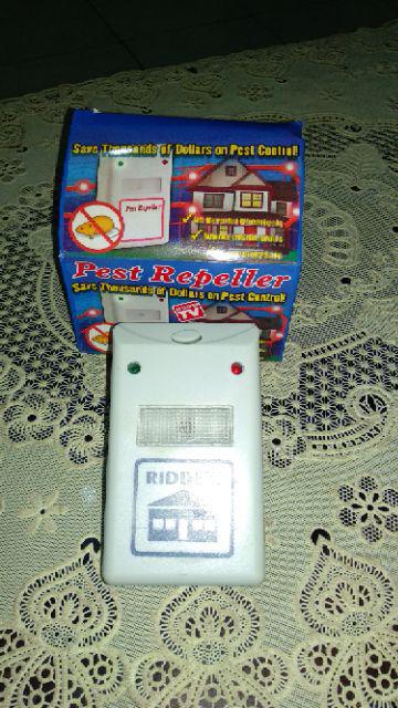 Riddex Plus Pengusir Nyamuk Kecoak Tikus Ultrasonic