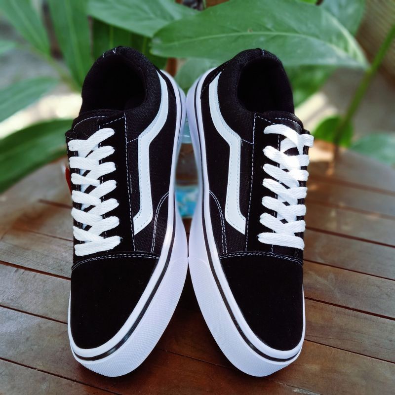 Sepatu pria keren Sepatu Vans harga grosir termurah