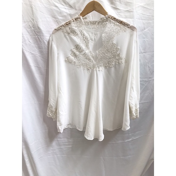 blus blouse atasan wanita putih polos pesta muslim renda