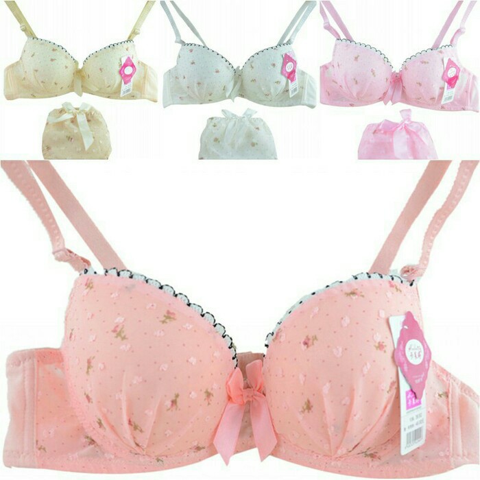 

Pakaian Dalam WanitaBra Set