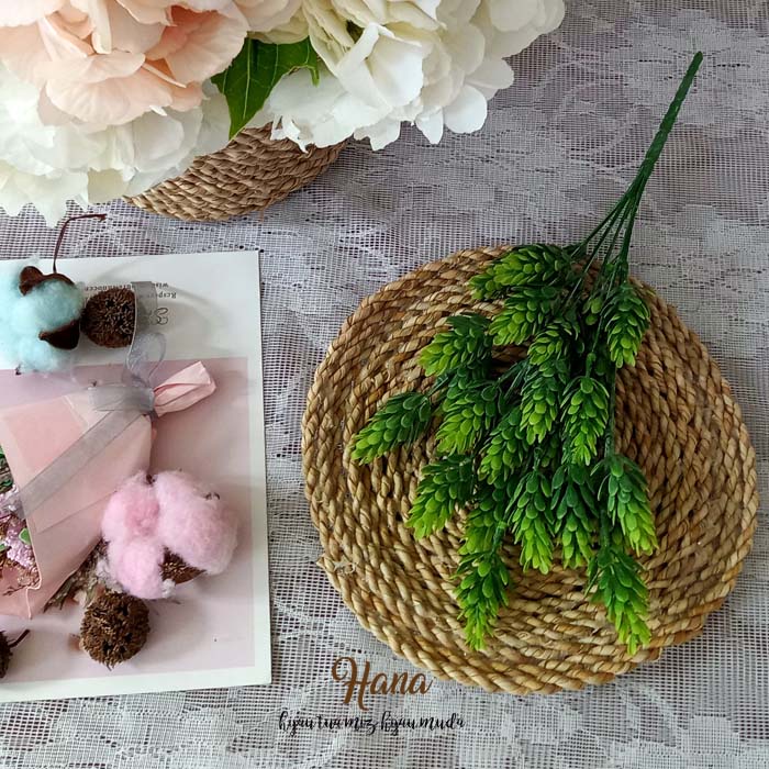 Bunga plastik dekorasi/rumput plastik banan ringbox/ daun plastik-HIJAU MIX MUDA