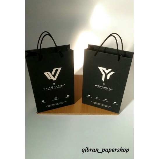 

PREMIUM JEMANI Size 16*5*26#PAPERBAG CUSTOM#PAPERBAG MURAH#PAPERBAG WEDDING#PAPERBAG PARFUM#PAPERBAG SMARTPHON#PAPERBAG ULANG TAHUN