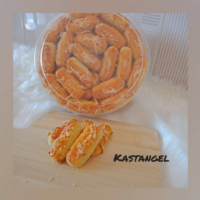 

KUE KERING LEBARAN KASTENGEL toples 500gr