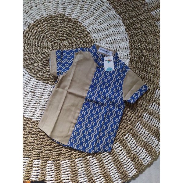 Batik Anak Size S (Ready Stock)-Lwsn biru krem panah