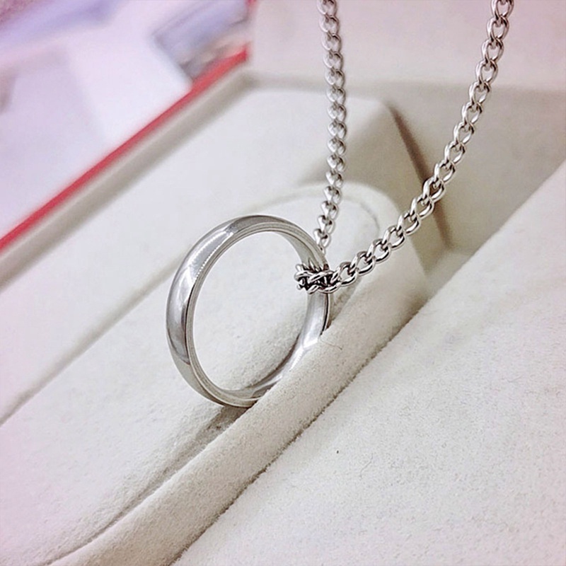 Kalung Rantai Dengan Liontin Lingkaran Simple Gaya Hip Hop Untuk Pria / Wanita