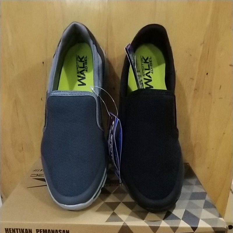 Sepatu spotec havana slip on