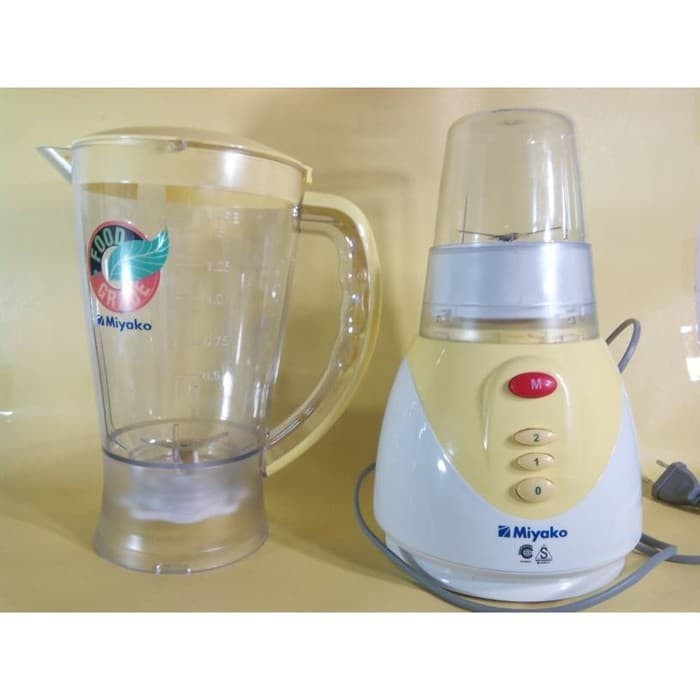 MIYAKO Blender Plastik 1,5 Liter BL 211 PLY - Garansi Resmi 1 Tahun