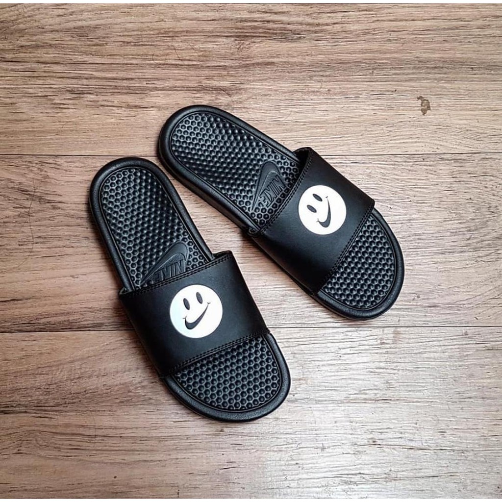 nike benassi smiley face