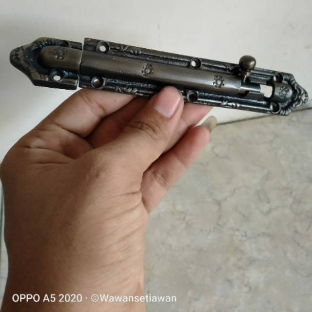 Grendel Pintu Rumah Pagar Aluminium Antik Murah Motif Ukir 18.2cm