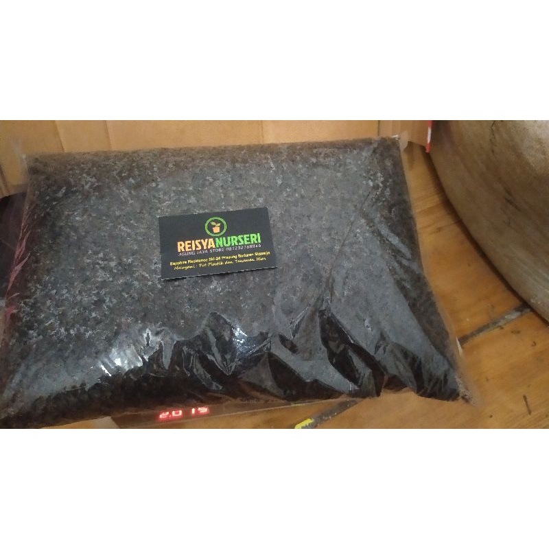 sekam bakar/arang sekam