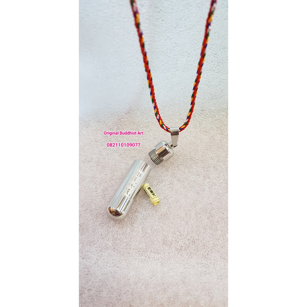 liontin tabung kecil