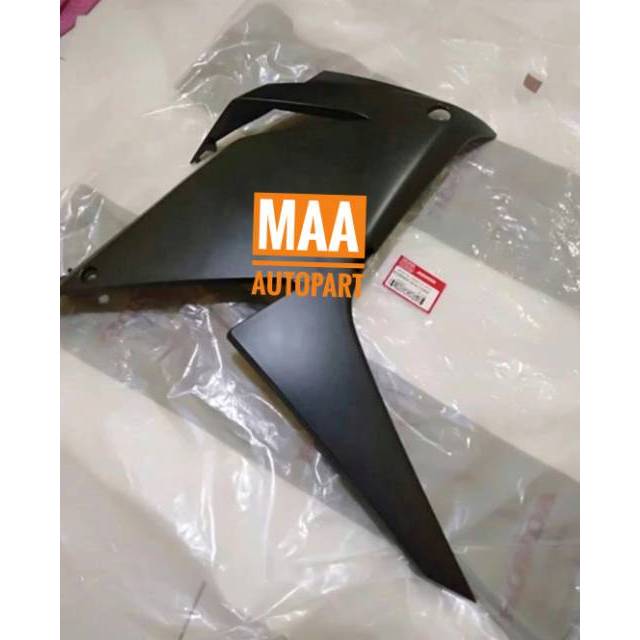 Fairing Cowl A Middle Sayap Samping Depan Matte Black Hitam Doff Dop CBR150R CBR 150R K45G K45N 6431