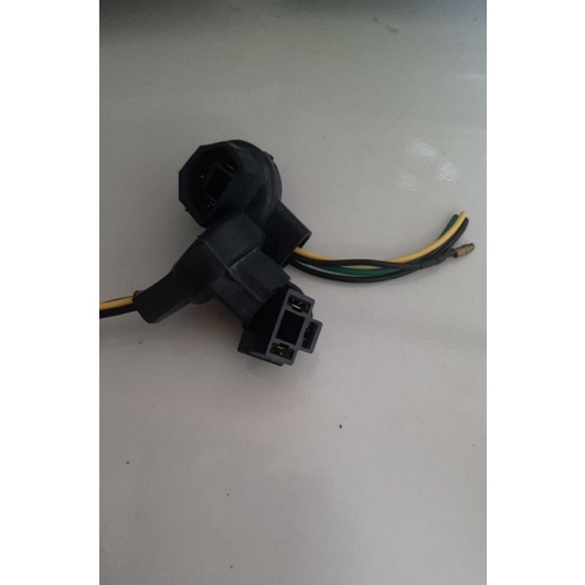 Soket female lampu depan tipe H4 headlamp original Honda old CB 150r  CBR Verza CRF 150 scoopy