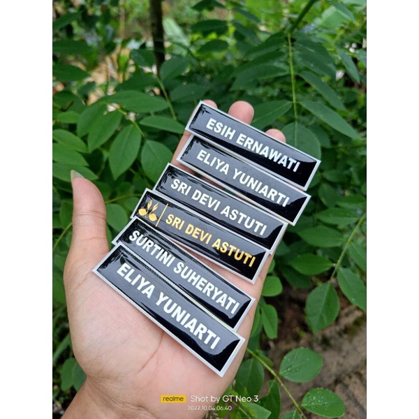 

papan nama akrilik (min 50 pcs)