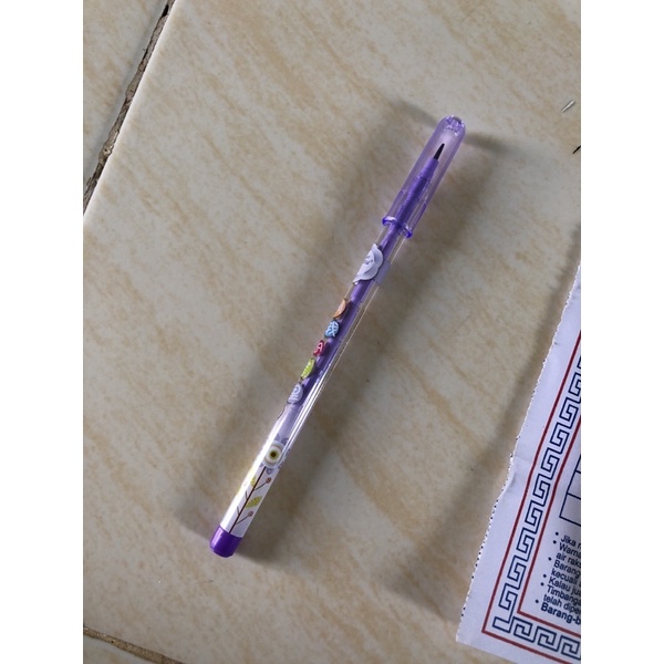

pensil ungu