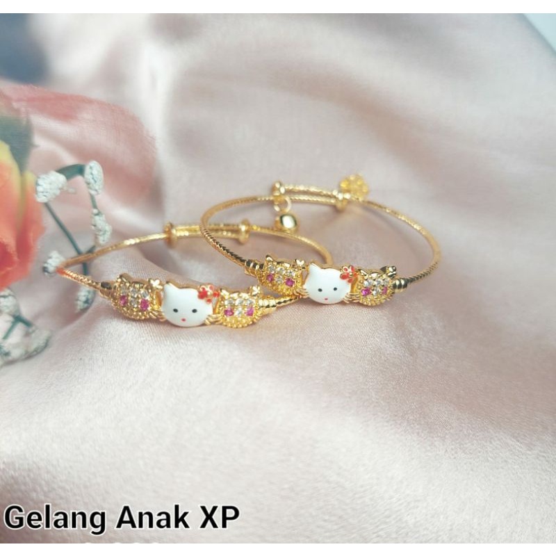 gelang anak xuping warna emas hello Kitty